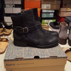 Born Syd booties NWT